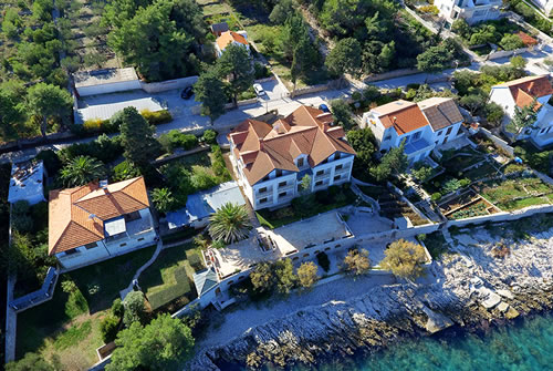 Apartmani Punta - otok Brač, Hrvatska